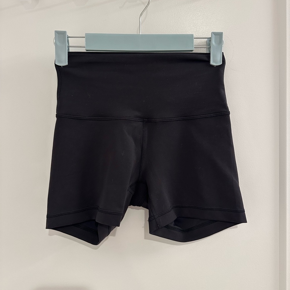 Lululemon Wunder Train Shorts